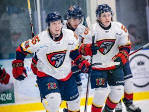 The Niverville Nighthawks earned a big 6–2 win over the Winnipeg Blues on Thursday night on the road.