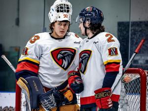 The Niverville Nighthawks defeated the top-ranked Steinbach Pistons on Saturday night with a monumental 3–2 victory over their rivals on the road. 