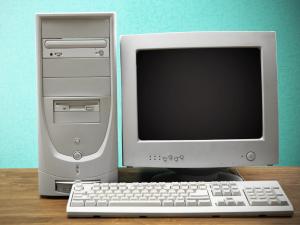 An old computer circa 1999.