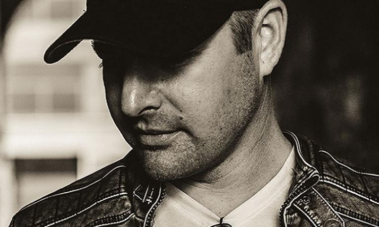 Brady Kenneth is releasing a new single, followed by a string other releases throughout 2021.