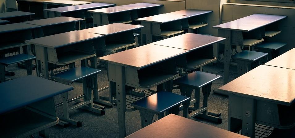 Effective November 24, the Hanover School Division will temporarily close its doors to in-school learning, the province announced on Friday.