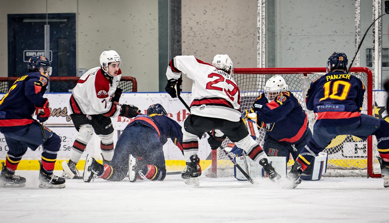 The Niverville Nighthawks earned a point on Sunday night but weren’t able to pull through in extra time as they fell 3–2 in a shootout to the Virden Oil Capitals.