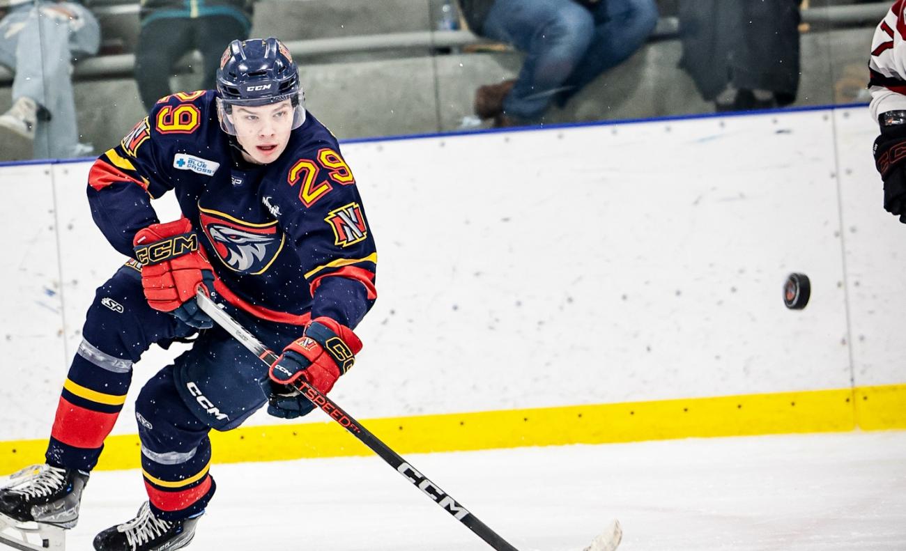 After a couple of tough losses, the Niverville Nighthawks got back in the win column on Saturday night with a dramatic 3–2 overtime victory at home over the Dauphin Kings.