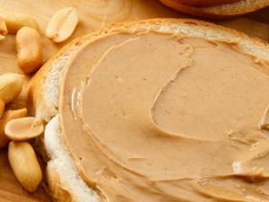 Food allergies in schools can be a life-threatening matter, and one local parent is wondering why it’s so hard to protect her kids.