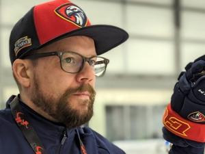 Kelvin Cech has been replaced as head coach and general of the Niverville Nighthawks.