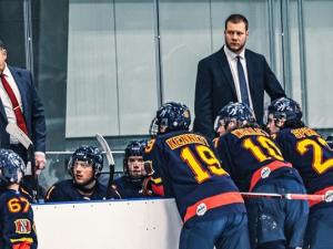The Niverville Nighthawks put together a massive performance on Friday evening on the road, winning 2–0 over the Virden Oil Capitals. 