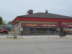 Chicken Chef in Niverville will be installing a patio.