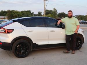Jordan Lépine of Île-des-Chênes with his Volvo C4.