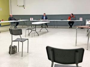 Council continues to put in place social distancing measures at its public meetings.