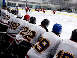 On Saturday night at the CRRC, the Niverville Nighthawks wrapped up their preseason with a 4–2 loss to the Steinbach Pistons.
