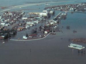 The flooding of Ste. Agathe in 1997.
