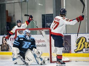 The Niverville Nighthawks made it four straight wins on Saturday evening with a 2–0 victory over the Winnipeg Blues on the road.