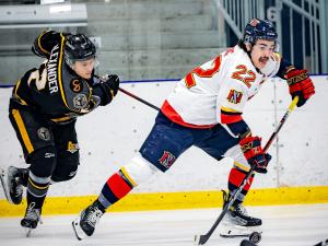 The Niverville Nighthawks came back down to earth on Saturday night. After a six-game winning streak, they got whacked 7–2 on the road by the Neepawa Titans.