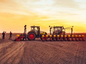 Larry Niebel and Marc Palud announce the Business Award winners.