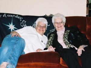 Lois Hunt with mother Betty Giesbrecht