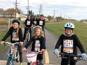 Back (l-r): Ruth Bergen, Brian Bergen, and Leah Dyck. Front (l-r): Shiloh Bergen, Eliorah Bergen, and Mikayla Dyck