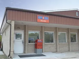 The current post office. Note the outdoor mailboxes to the left