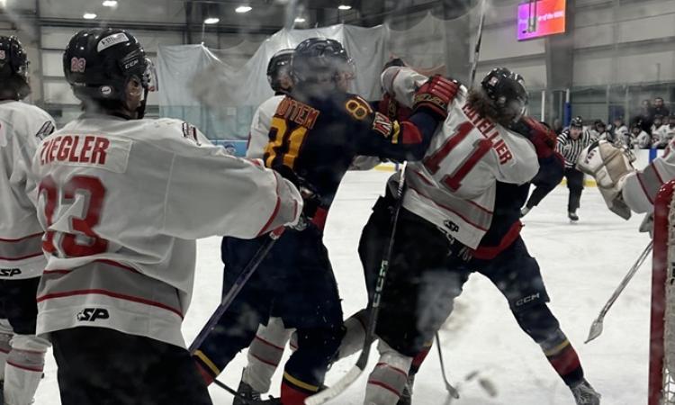  The Niverville Nighthawks failed to muster any offence again on Friday evening at the CRRC, dropping their third game in a row with a 3–1 loss to the Selkirk Steelers.