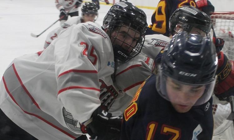  The Niverville Nighthawks got back in the win column on Saturday night with a big 3–2 road victory over the Neepawa Titans.