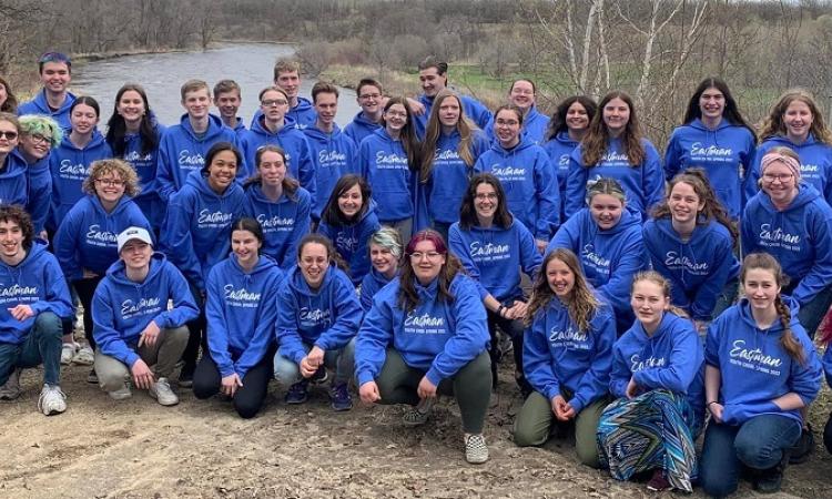 The Eastman Youth Choir at rehearsal camp in spring of 2022.