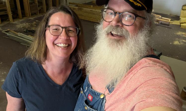 Amy and Chuck Allen.