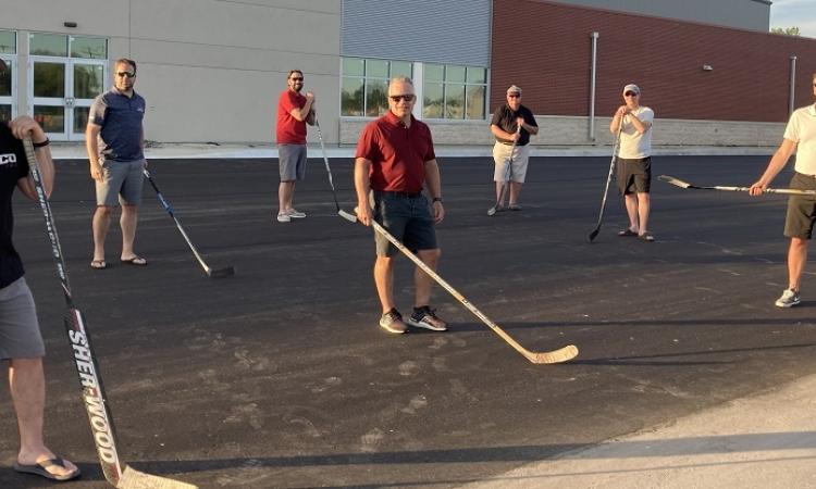 Niverville Steering Committee: Bryan Trottier, Kevin Lansard, Jeremy Braun, Scott Wallace, Clarence Braun, Carl Fast, and Raymond Dowse.