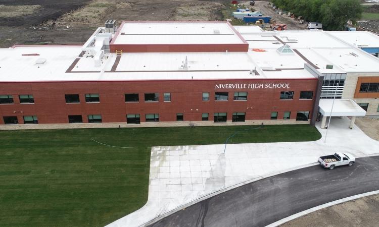 The Niverville High School, open at last.