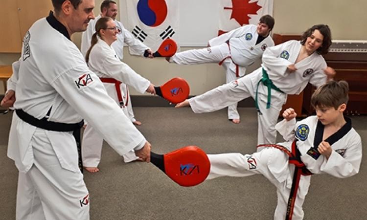 Jason Barnabe runs a taekwondo class in Niverville.