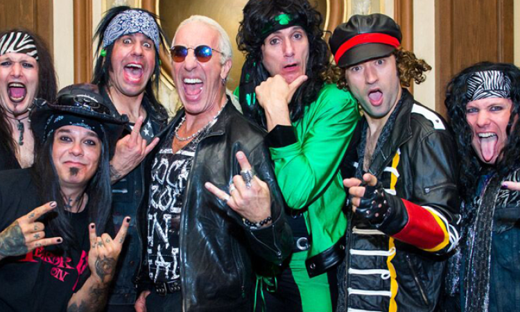 Snake Oil poses with Dee Snider from Twisted Sister
