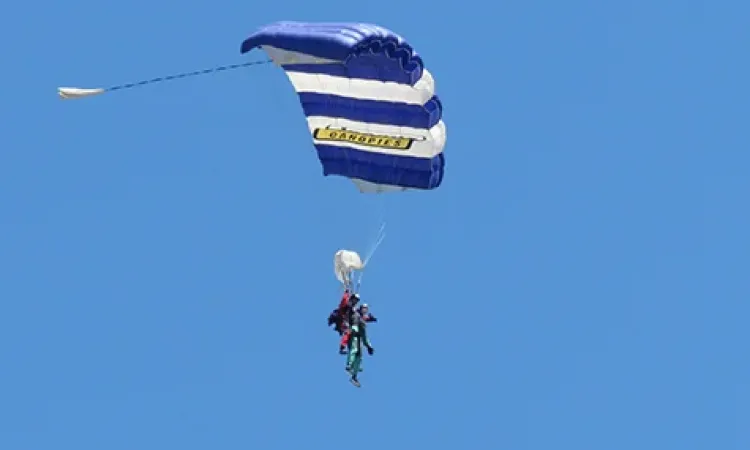 Chantel plummeting to the earth