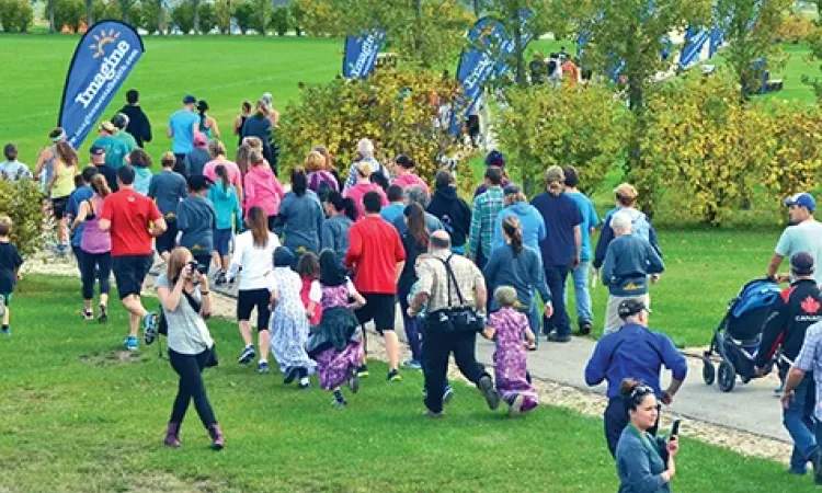 Mona Stott reflecting on the Lonely Mile