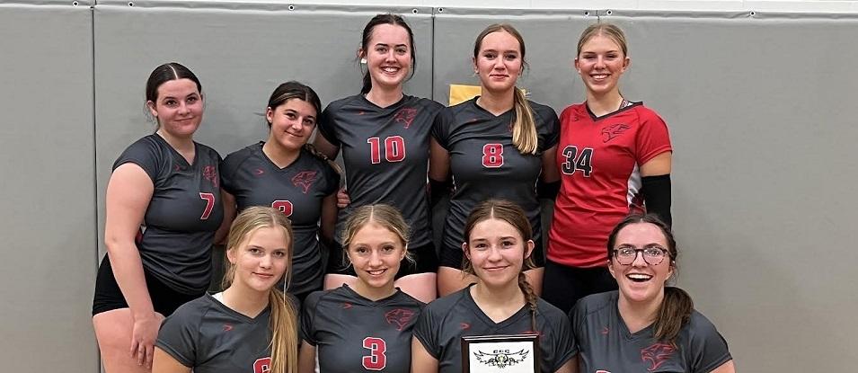 The Niverville Varsity girls chose to compete at the AAAA level this year. Back: Elliott Marion, Eva Davis, Annika Buys, Izzy Voth, Aysia Richards. Front: Carys Derksen, Emily Peters, Malia Thiessen, Brielle Reimer.