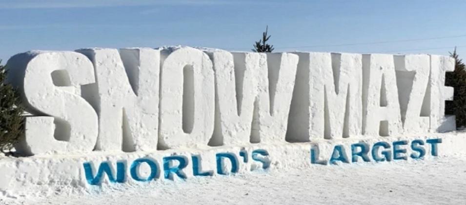 For the third winter in a row, A Maze in Corn north of St. Adolphe is unveiling its seasonal snow maze. 