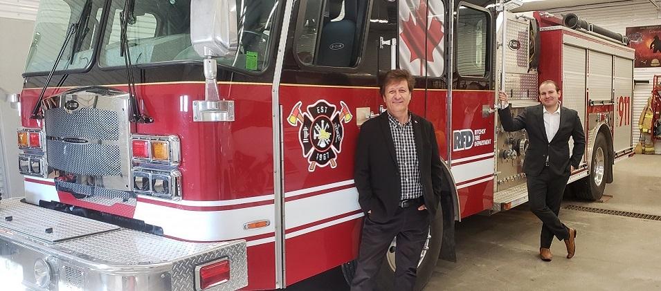 MLA Ron Schuler with Ritchot Mayor Chris Ewen.