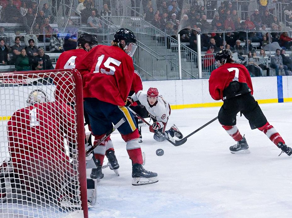 The Niverville Nighthawks lost for the first time this season, dropping a game on the road Tuesday night after being blitzed 5–1 by the Selkirk Steelers.