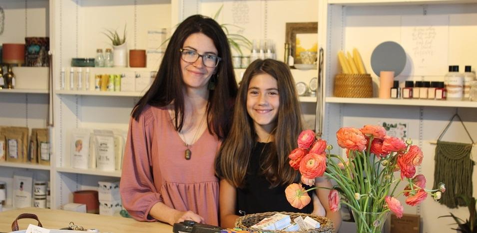 Noella Andres with daughter Peyton Robinson.