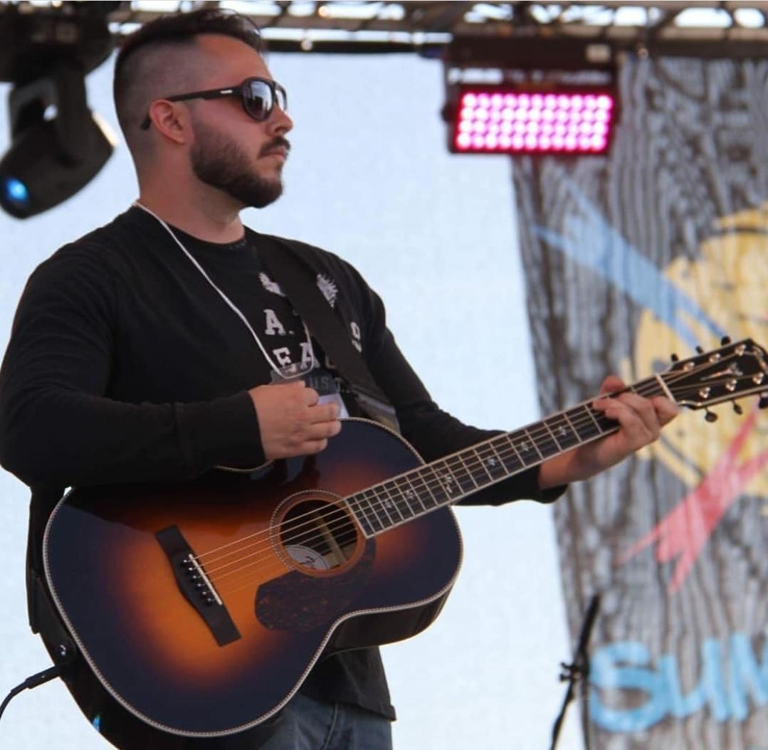 Daniel Desorcy in concert