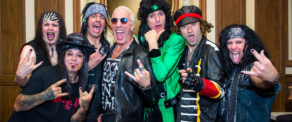 Snake Oil poses with Dee Snider from Twisted Sister