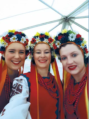 Diana Kandia, Kristina Gerbrandt, and Alexandr Kozelko